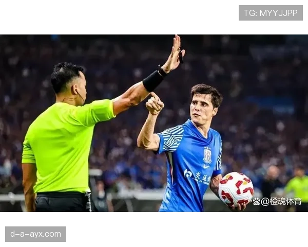 吐口水红牌判罚到底有没有争议?足球规则是怎么规定的? 吐口水红牌判罚到底有没有争议?足球规则是怎么规定的?